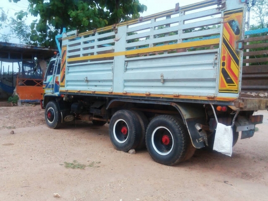 ขาย 10 ล้อดั้ม ISUZU ROCKY 175 เปลี่ยนช่วงล่างใหญ่จัมโบ้แล้ว เครื่อง 6BG1 175 แรงม้า คัสซีสวย สโลว์กลาง เบรคลมดัน พาวเวอร์ ทะเบียนพร้อมโอนครับ