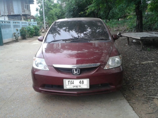 ขายดาวน์ รถเก๋ง HONDA ปี 2004/2547 สภาพสวยพร้อมใช้ แอร์เย็นฉ่ำ