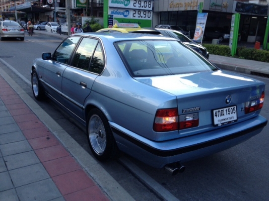 ฺBMW BIG NOCE รุ่นท๊อปสุด แอร์แบคคู่ ABS สภาพสวยปิ้ง