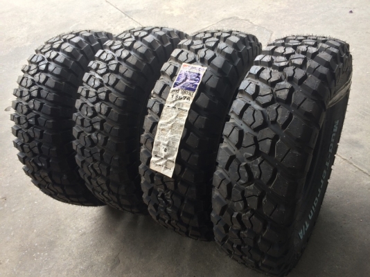 BF Goodrich Mud-terrain KM2 ขนาด 30 9.5 r15