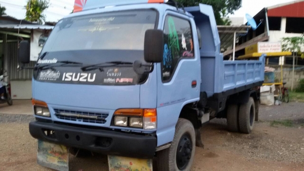 หกล้อ อีซูซุ NPR120แรงห้างปี41 power แอร์เย็น ช่วงล่างใหญ่ เกียร์ร็อค พร้อมลุย เล่มทะเบียนพร้อมโอน (สวยทั้งคันไม่มีผุ)  บริการขับส่งฮอดบ้าน ครับ