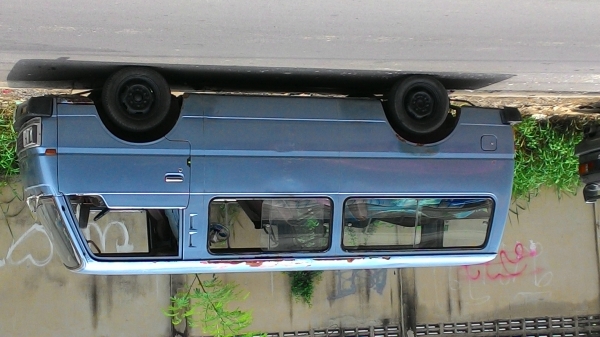 nissan urvan e23 nissan urvan e23