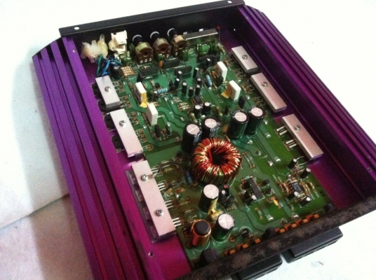 ขายแอมป์ 2ch งานญี่ปุ่นแท้ๆครับ