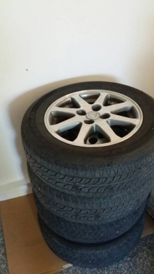 ขายแม๊กวีออส 14"พร้อมยาง Nittoดอกแน่น สวยมากๆ ใช้กันยาวๆ ราคา 4000 บาท ทั้งชุด สนใจโทร 0993980701 มานพ