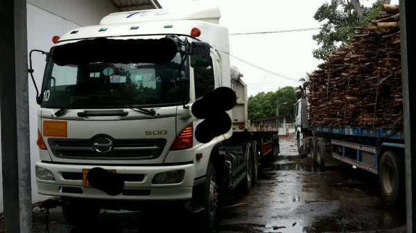 ขายด่วนครับ หัวลาก HINO MECA 330 ปี51 รถสวยพร้อมใช้งานครับ