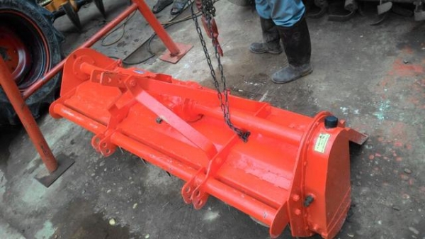 โรตารี่1.60ตราช้างสภาพทำให้ใหม่่ทั้งหมดลูกปืนชีลโซ่เปลียนหมดพร้อมยอยใช้งานได้มาเอาไปใช้เดียวไม่่่ทัน โรตารี่1.60ตราช้างสภาพทำให้ใหม่่ทั้งหมดลูกปืนชีลโซ่เปลียนหมดพร้อมยอยใช้งานได้มาเอาไปใช้เดียวไม่่่ทัน