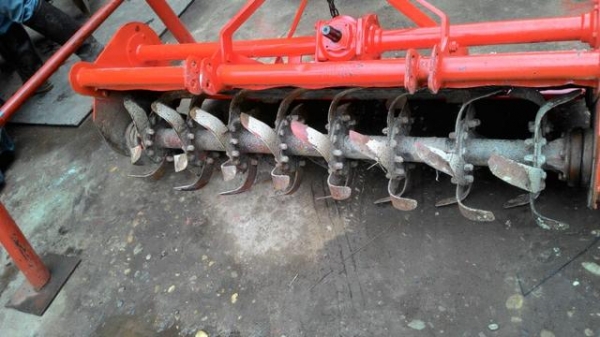 โรตารี่1.60ตราช้างสภาพทำให้ใหม่่ทั้งหมดลูกปืนชีลโซ่เปลียนหมดพร้อมยอยใช้งานได้มาเอาไปใช้เดียวไม่่่ทัน โรตารี่1.60ตราช้างสภาพทำให้ใหม่่ทั้งหมดลูกปืนชีลโซ่เปลียนหมดพร้อมยอยใช้งานได้มาเอาไปใช้เดียวไม่่่ทัน