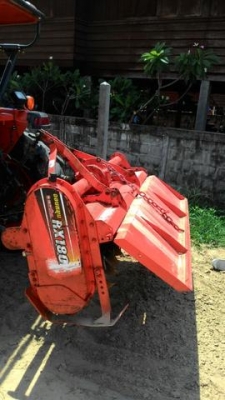 โรตารี่ตรายาว1.80เปลียนใบใหม่ทั้งหมดเปลียนลูกปืนซีลใหม่สภาพ90ได้ไปใช้ถือว่าโชคดีครับ  เหมือนของใหม่เลยละครับเพราะซ่อมแบบสุดรับรองความพอใจไม่ผิดหวังแน้นอน