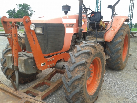 ขายM105S พร้อมดันหน้า หางไถสับใบ รถบ้านมือเดียว