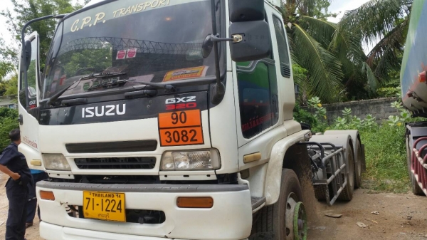 สิบล้อ อีซูซุ GXZ 270 ปี47สภาพดีสวยพร้อมใช้งาน ทะเบียนพร้อมโอน (ราคา 1,150,000บ) ราคาเบาๆ