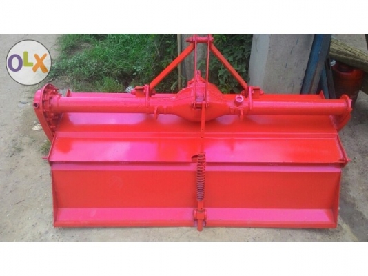 โรตารี่คูโบต้าเปลียนฝาหลังฝาบนใหม่ใบมีดพอใช้ได้ยาว 1.40 ใส่รถ18-34 แรงจะเมาะสมตัวนี้เปลียนโซ่ใหม่ครัับใช้งานได้เลย