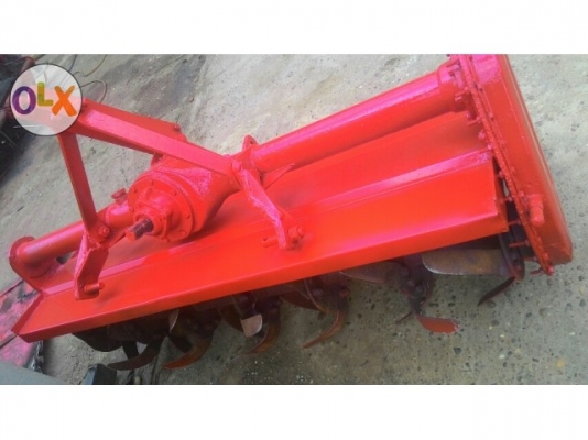 โรตารี่คูโบต้าเปลียนฝาหลังฝาบนใหม่ใบมีดพอใช้ได้ยาว 1.40 ใส่รถ18-34 แรงจะเมาะสมตัวนี้เปลียนโซ่ใหม่ครัับใช้งานได้เลย