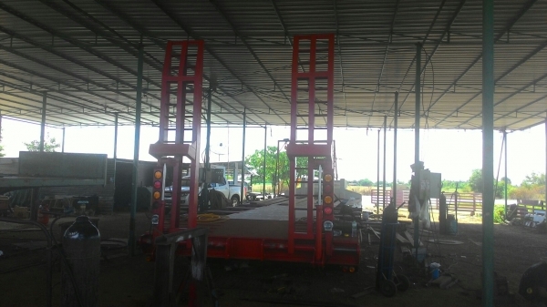 ซ่อมสร้างครับ ซ่อมสร้างครับ