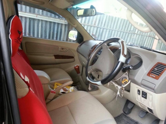 TOYOTA VIGO สีดำ ปี 2008
