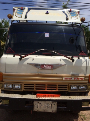 ขายรถบรรทุก HINO เอฟ18.คับ รถสวยหัวไม่มีพุไร้สนิม