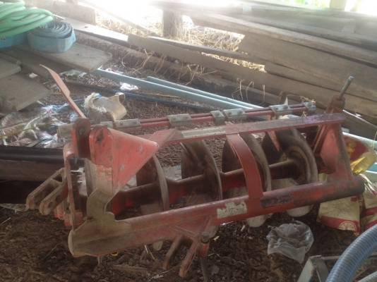 คูโบต้า B2420 พร้อมใบมีดโรตารีผานพรวนผานบุกอุปกรณ์4อย่างไปเลยครับ195000