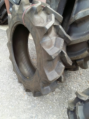 ยางใหม่รถไถคูโบต้า-ยันม่า-และรถไถใหญ่ทุกรุ่น มีทุกขอบทุกรุ่น