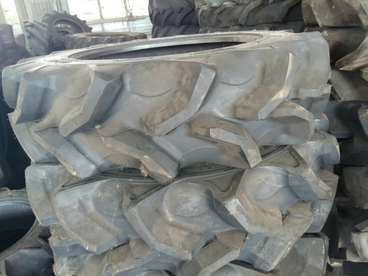 ยางใหม่รถไถคูโบต้า-ยันม่า-และรถไถใหญ่ทุกรุ่น มีทุกขอบทุกรุ่น