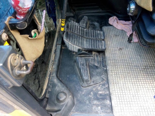 รถขุด PC200-8 รถสวยใช้งาน 8000 ชั่วโมง