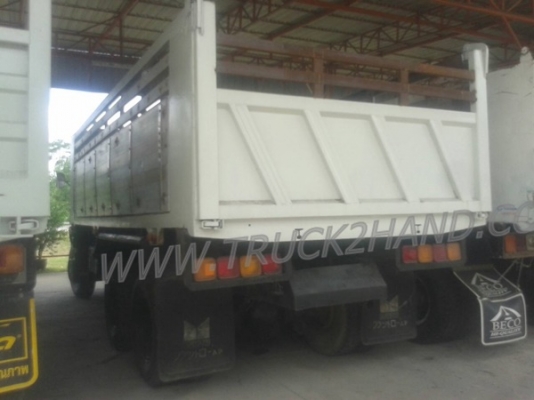 รถบรรทุก 10 ล้อดัมพ์ MITSUBISHI FUSO