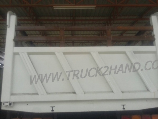 รถบรรทุก 10 ล้อดัมพ์ MITSUBISHI FUSO