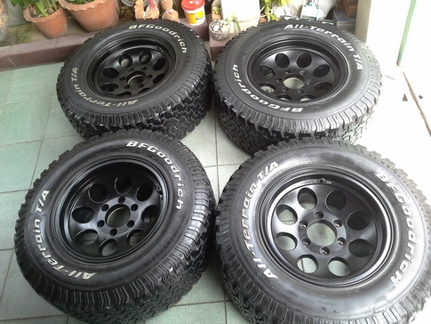 ล้อหยดนํ้า + BF All 265/70/16 ปลายปี09 สวยๆ 1ชุด