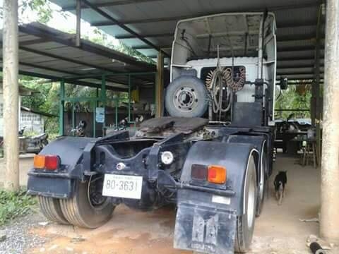 10 ล้อหัวลาก 320 แรง ปี 2547 รถเดิม สภาพดี สวย พร้อมใช้