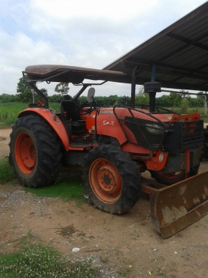 ตัดราคาค่ะ 355000ขายรถไถคูโบต้า M70พร้อมผาน  ใบมีด ตามสภาพ