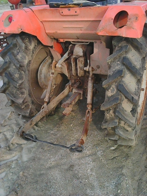 ขายรถไถKUBOTA L2202  พร้อมใช้ สวยๆ สีเดิมๆ แรงๆ