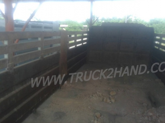 รถบรรทุก HINO 10 ล้อดัมพ์