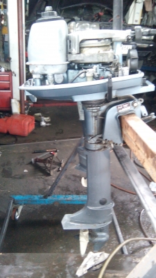 ขายเครื่องยามาฮ่า 4hp  2จังหวะเก่าญี่ปุ่น