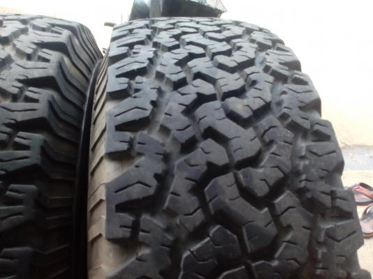 ขายยาง BF all 265/75/16 ปี 11 สวยๆ