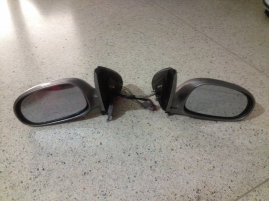 กระจกมองข้าง NISSAN SUNNY NEO พับไฟฟ้าของเก่าญี่ปุ่นสภาพสวยคู่ละ กระจกมองข้าง NISSAN SUNNY NEO พับไฟฟ้าของเก่าญี่ปุ่นสภาพสวยคู่ละ