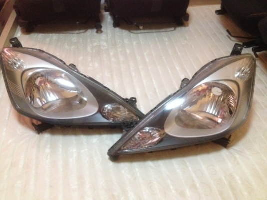 ไฟหน้า JAZZ GE ของเเท้สภาพดีคู่ละ