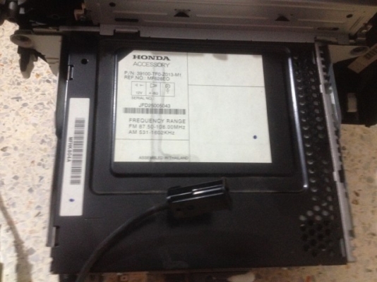 วิทยุติดรถ JAZZ GE เล่น MP3 USBสภาพสวยใช้งานได้ปกติ