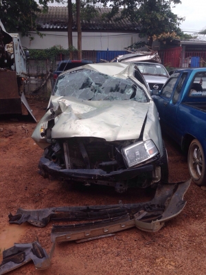 ฟรอดปี06 เครื่อง2500 สีน้ำตาล โอนลอยๆเล่มได้เลยหรือเเยกอะไหลได้ทั้งหมดมีอีกหลายรุ่นโทรสอบถามได้ครับ