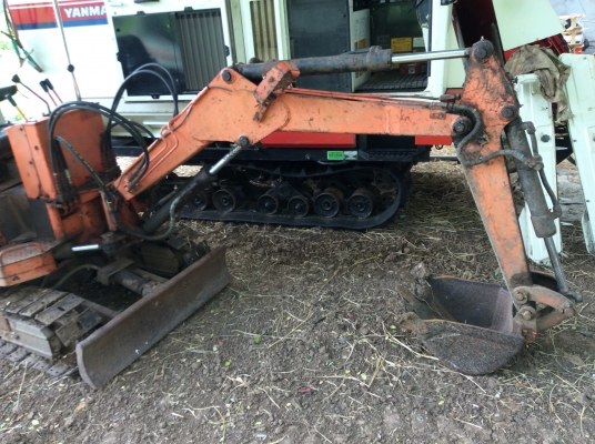 ขายเบคโฮ kubota ใช้งานได้. ตามสภาพ ราคา. 49000บาท ขายเบคโฮ kubota ใช้งานได้. ตามสภาพ ราคา. 49000บาท