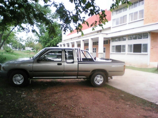 ต้องการขายรถ TOYOTA MIGHTY X ต้องการขายรถ TOYOTA MIGHTY X