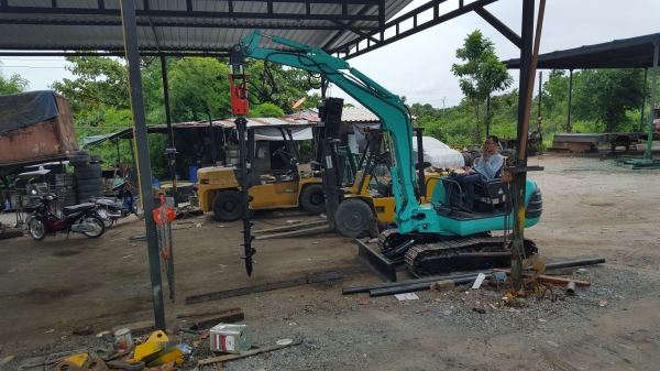 ขายดอกเจาะสว่าน90000บาท..ได้ครบชุดดอกสว่านด้วย