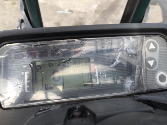 ฟอล์คลิฟต์ 1.5 ตัน MITSUBISHI FD15T รุ่นใหม่ล่าสุด นำเข้าจากญี่ปุ่น ฟอล์คลิฟต์ 1.5 ตัน MITSUBISHI FD15T รุ่นใหม่ล่าสุด นำเข้าจากญี่ปุ่น