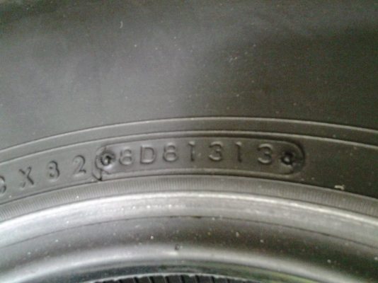 ยาง TOYO 31&times;10.5R15 ดอกแน่นๆ