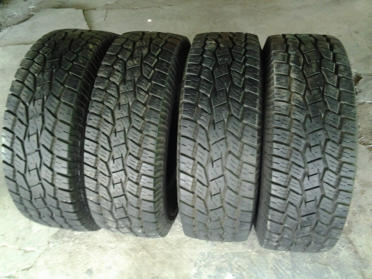 ยาง TOYO 31&times;10.5R15 ดอกแน่นๆ