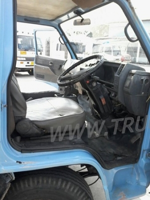 รถบรรทุก 6 ล้อ ยี่ห้อ ISUZU  120 แรงม้า พวงมาลัยพาวเว่อร์ เบรคธรรมดา มีลิฟท์ท้ายยกสินค้าขึ้น-ลงได้