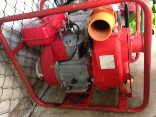 ปั้มน้ำเก่านอก สภาพสวย