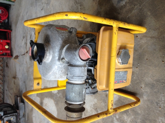 ปั้มน้ำเก่านอก สภาพสวย