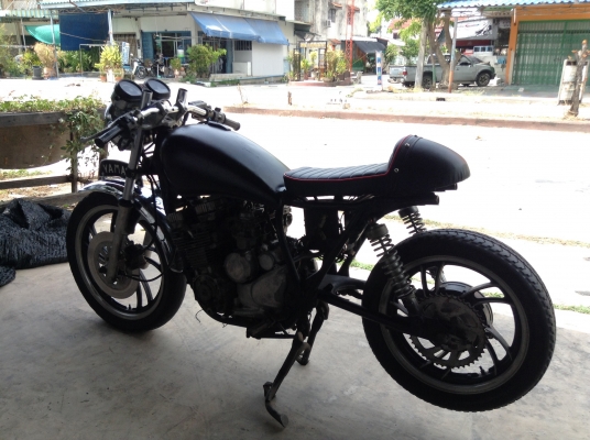 ให้ใวครับ Yamaha XJ400 ขายเป็นอะไหร่