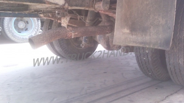 รถบรรทุก 6 ล้อ ติดเครน ยี่ห้อ TOYOTA  ติดเครน TADANO เครน 2.5 ตัน