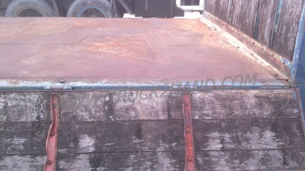 รถบรรทุก 6 ล้อ ติดเครน ยี่ห้อ TOYOTA  ติดเครน TADANO เครน 2.5 ตัน