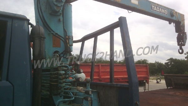 รถบรรทุก 6 ล้อ ติดเครน ยี่ห้อ TOYOTA  ติดเครน TADANO เครน 2.5 ตัน
