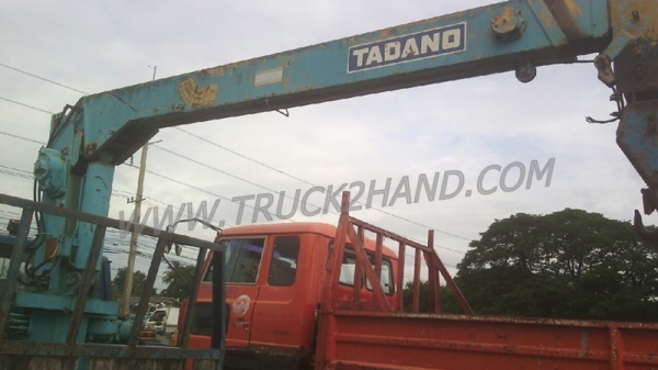 รถบรรทุก 6 ล้อ ติดเครน ยี่ห้อ TOYOTA  ติดเครน TADANO เครน 2.5 ตัน